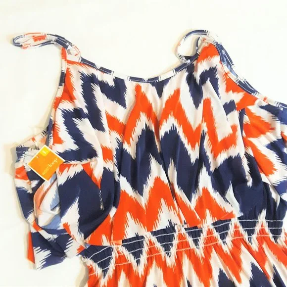 West Loop Size Large Red White Blue Print Maxi Dress NWT - Picture 15 of 15